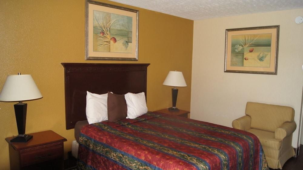 Stone Inn Motel photo 10