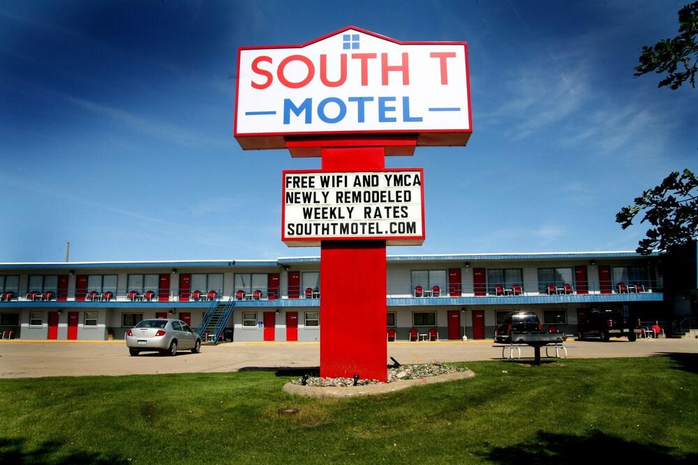 South T Motel photo 51