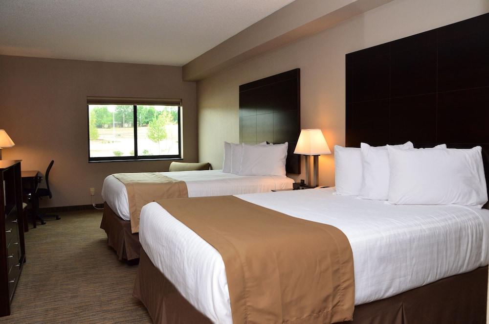 Qube Hotel photo 13