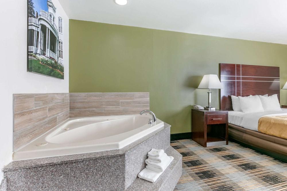 Quality Inn Cape Girardeau North photo 13