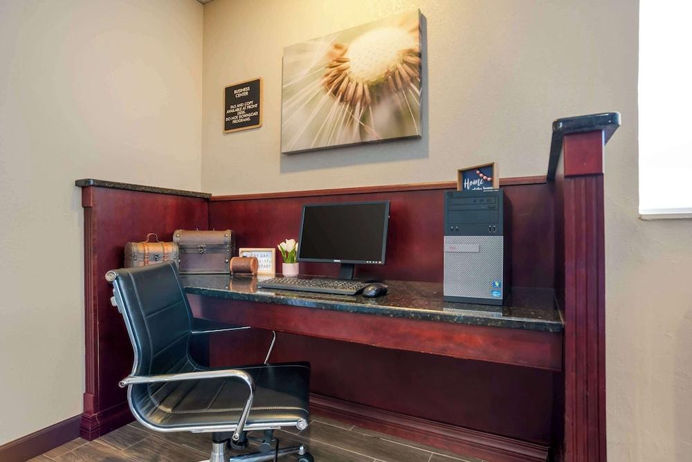 Best Western Plus Oak Mountain Inn photo 37
