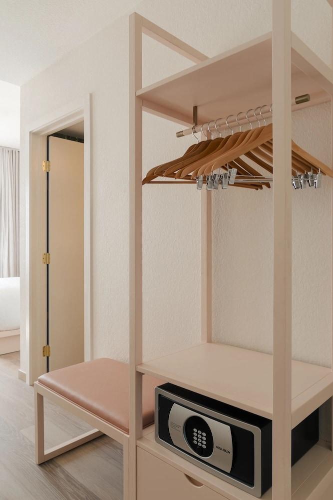 FOUND Hotel, Miami Beach, Series by Marriott photo 20