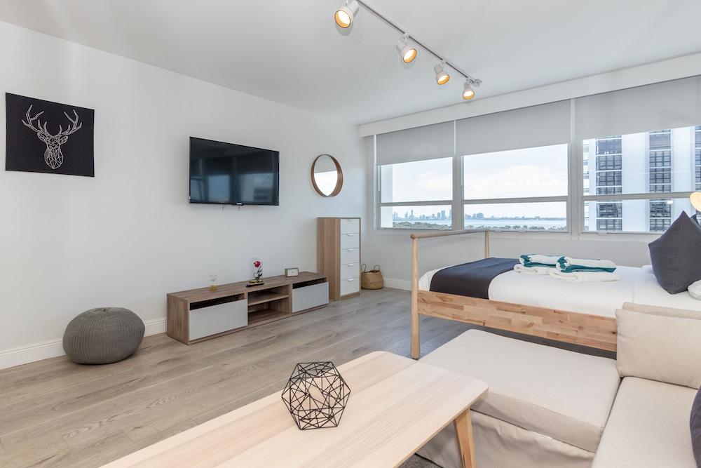 Girasole Apartments photo 100