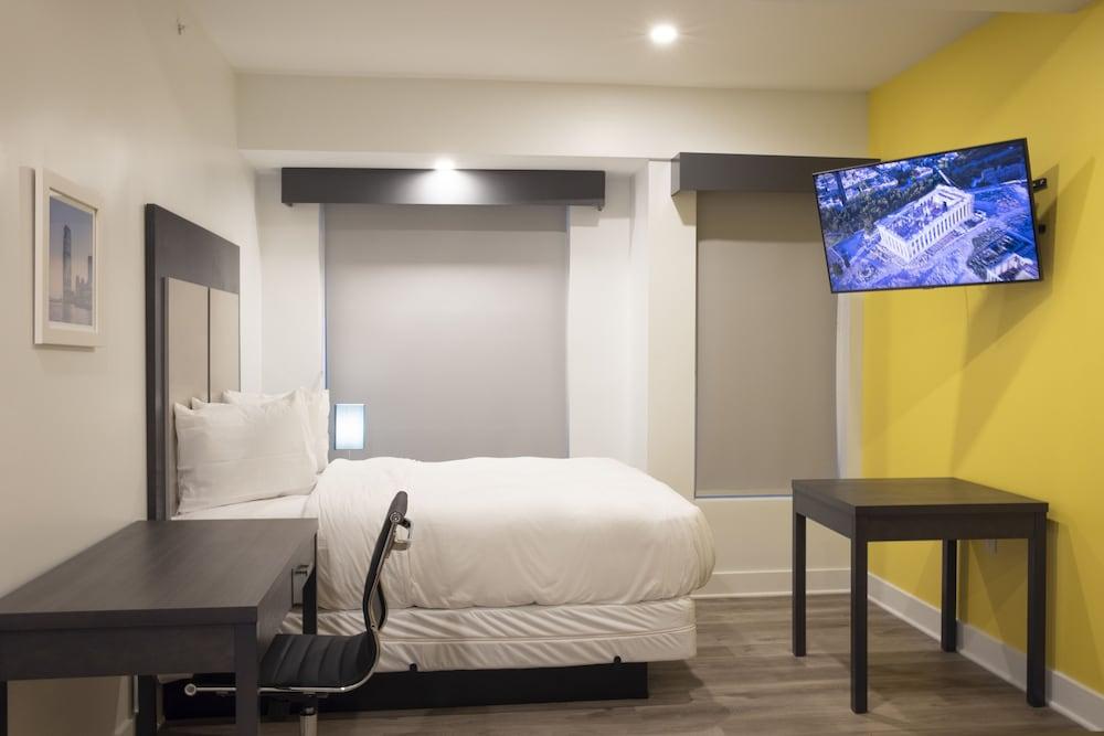 Peachtree Suites photo 5
