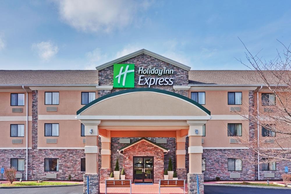 Holiday Inn Express Winfield by IHG photo 15