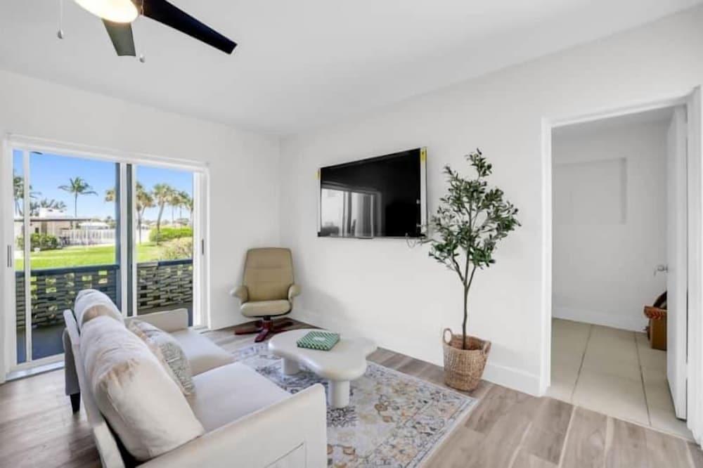 INLET PALM BEACHES photo 20