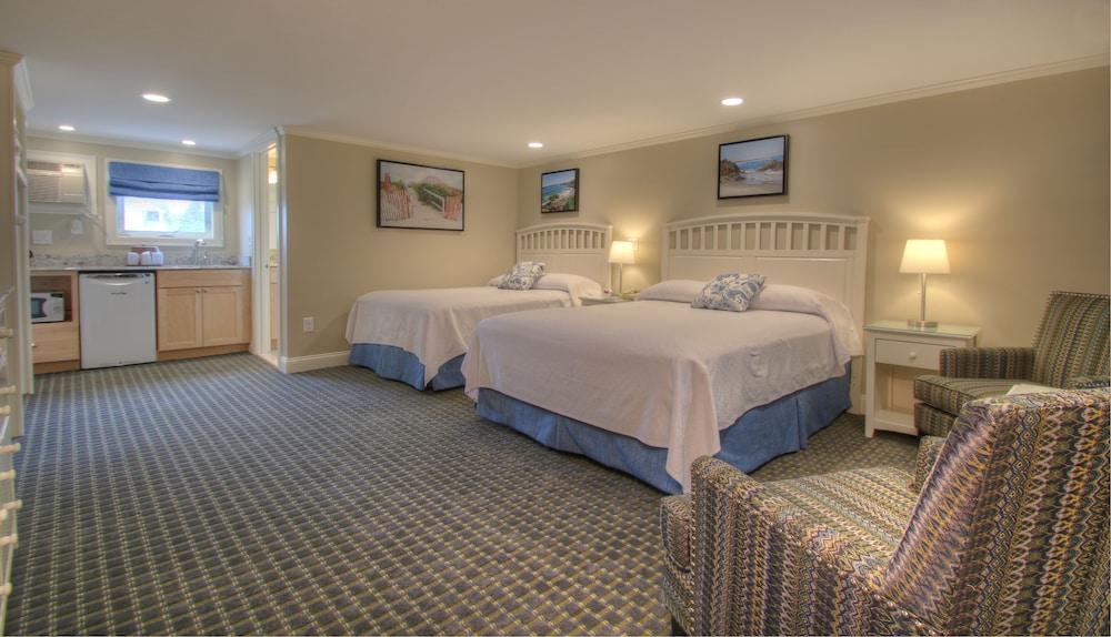 Sea Chambers Motel photo 27