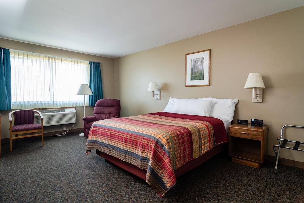 Cedarberry Inn photo 18