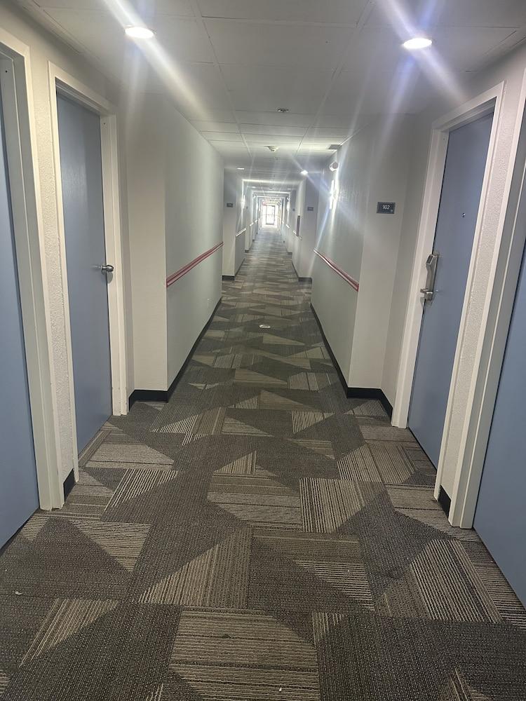 Motel 6 Franklin, OH photo 3