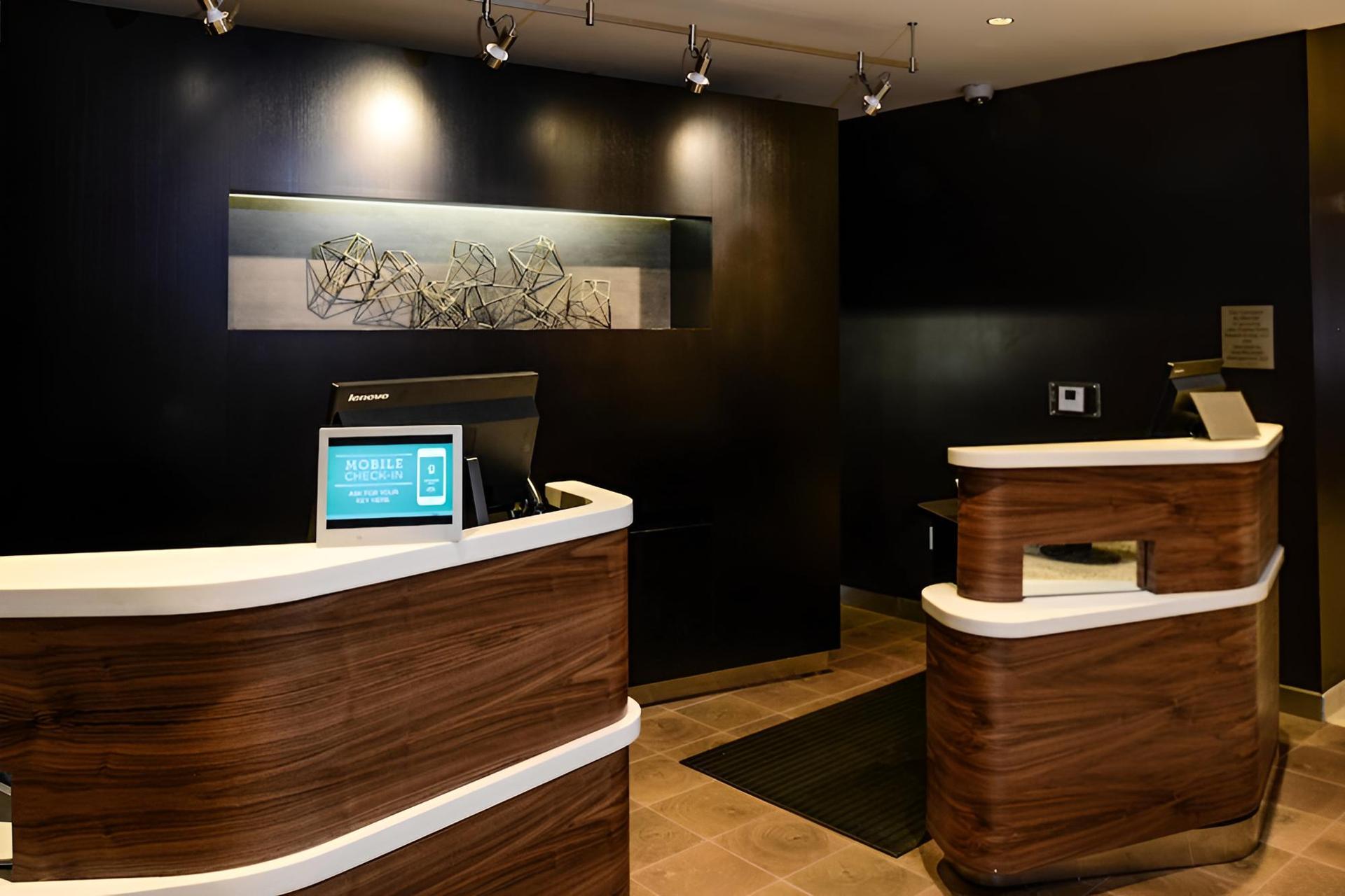 Courtyard by Marriott Lake Charles photo 14