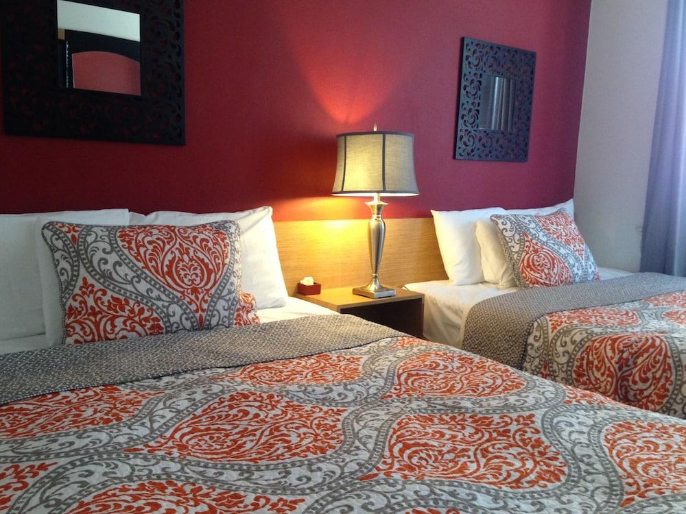 Touchstone Hotel - City Center photo 3