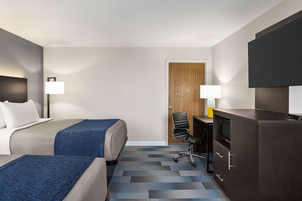 Days Inn by Wyndham Chillicothe photo 21