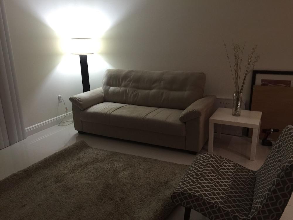 LYX Suites at Merrick Park in Coral Gables photo 50