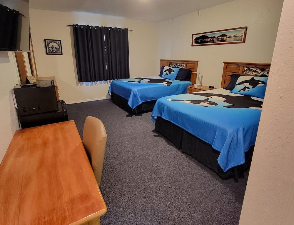 Eagle Bay Inn photo 3