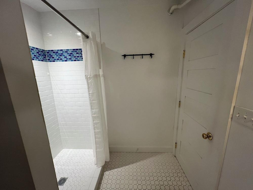 Inn on Shore Road photo 7
