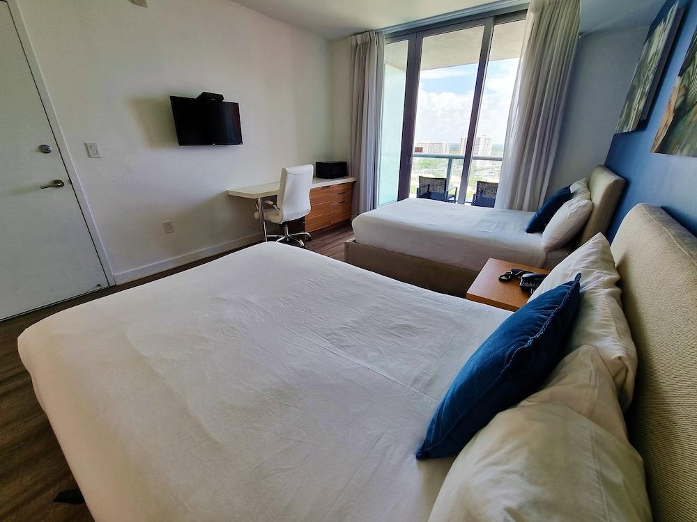 BW Luxury Suites photo 5