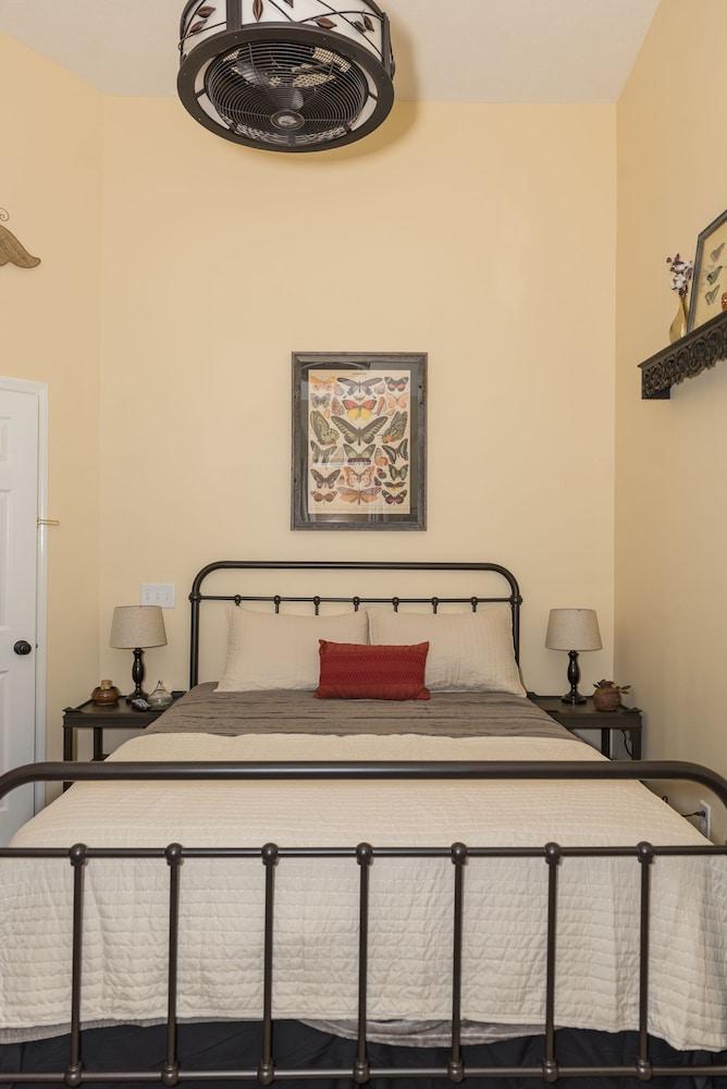 Creekside Inn photo 3