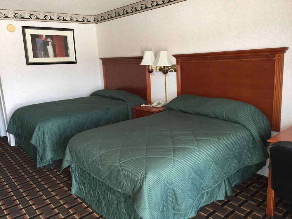 Heritage Inn photo 4