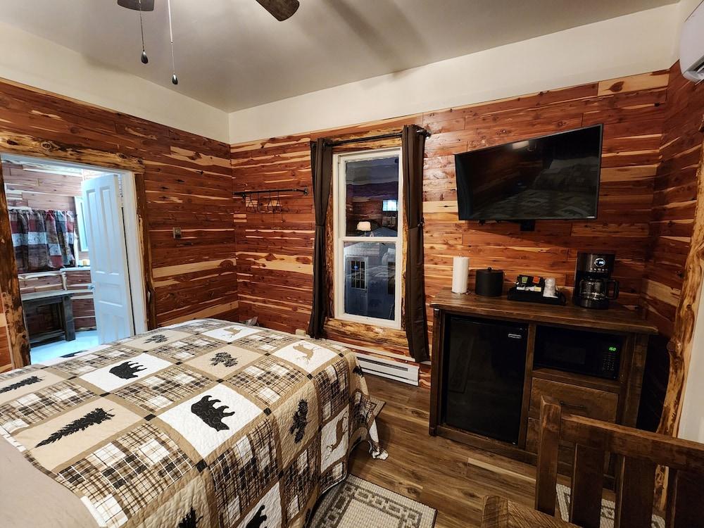 Log Cabin Inn photo 40