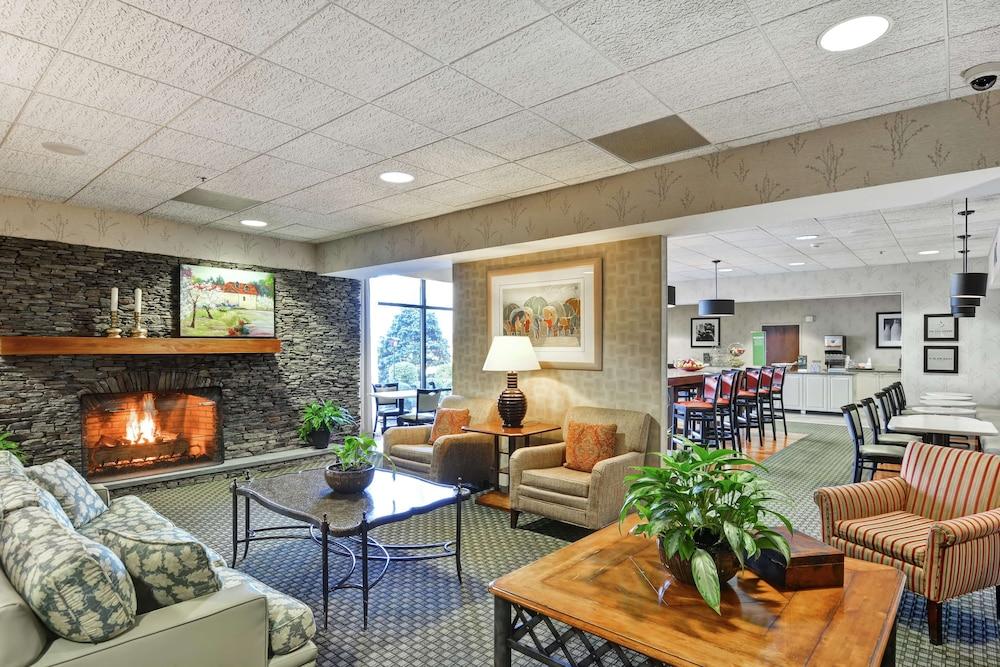 Hampton Inn Bloomsburg photo 5