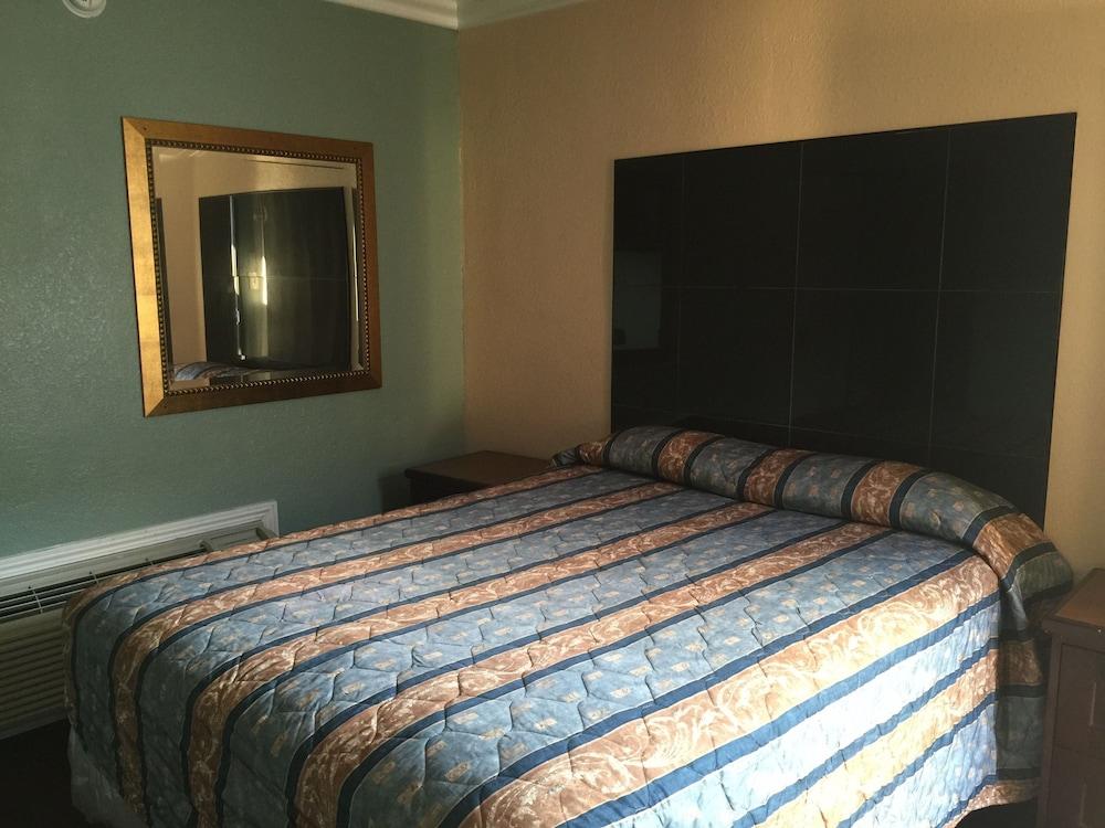Park Motel photo 3