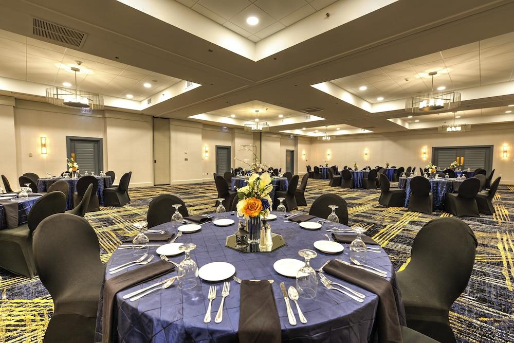 Crowne Plaza Hotel Jacksonville Airport/I-95N by IHG photo 43