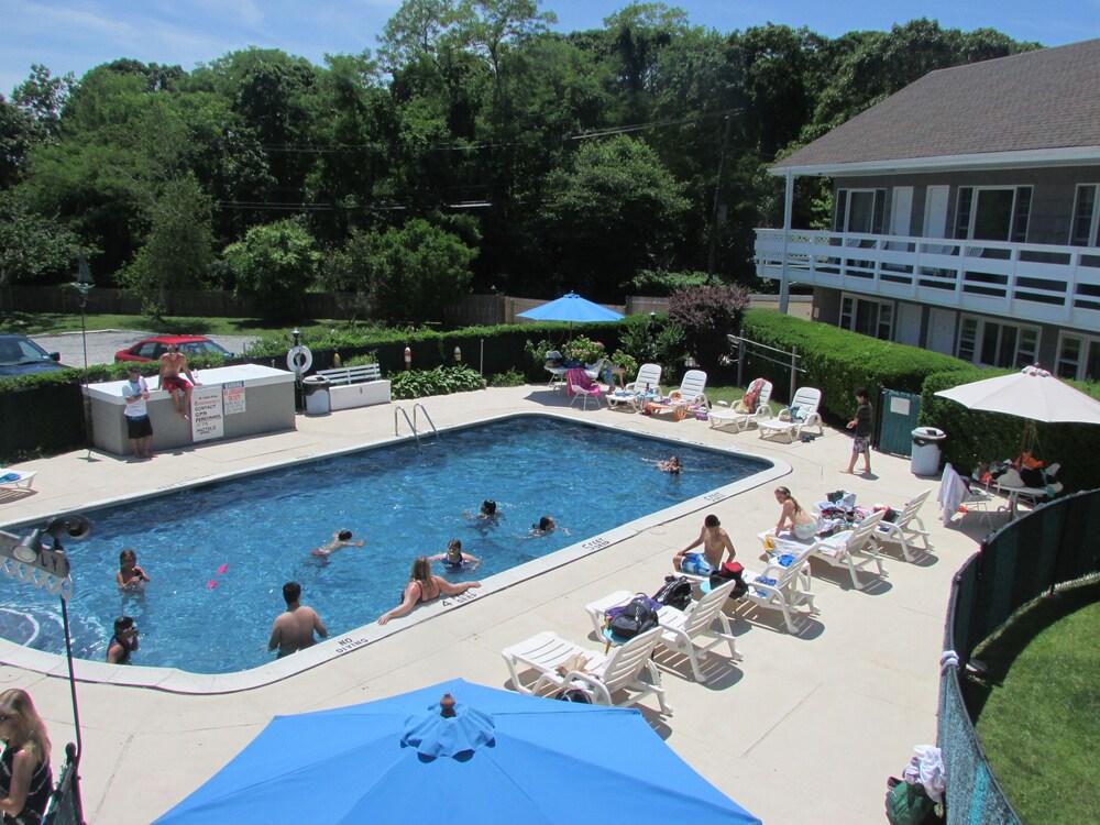 Harborside Motel photo 7