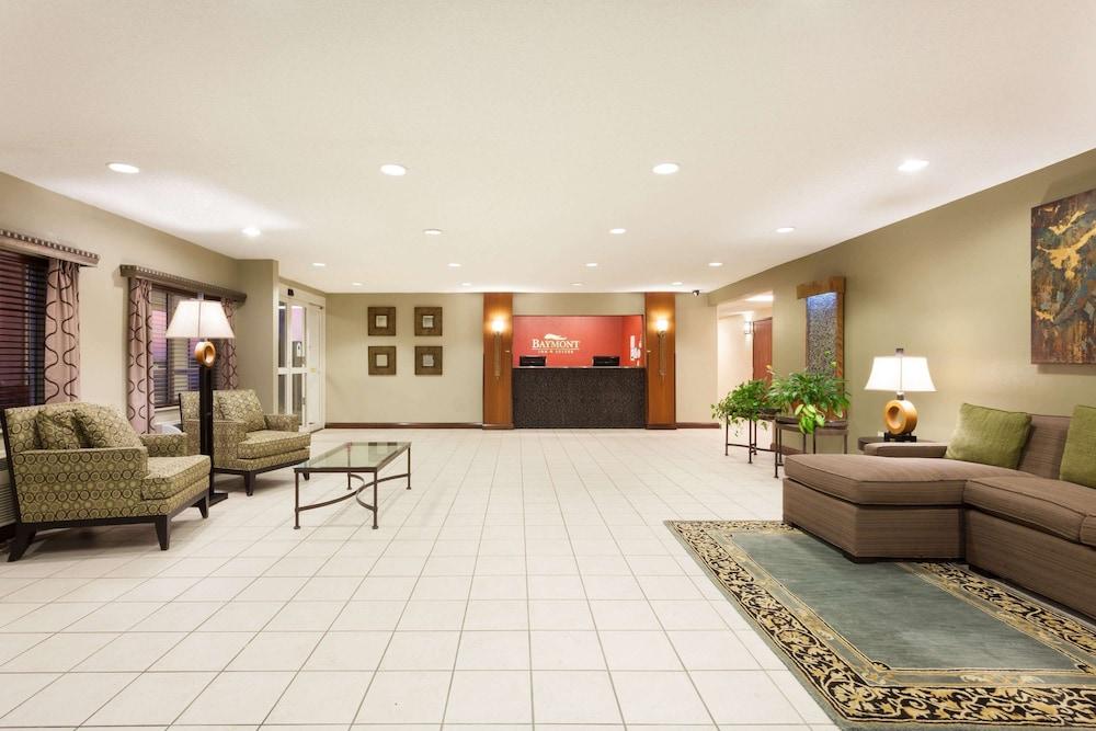 Baymont by Wyndham Dale photo 3