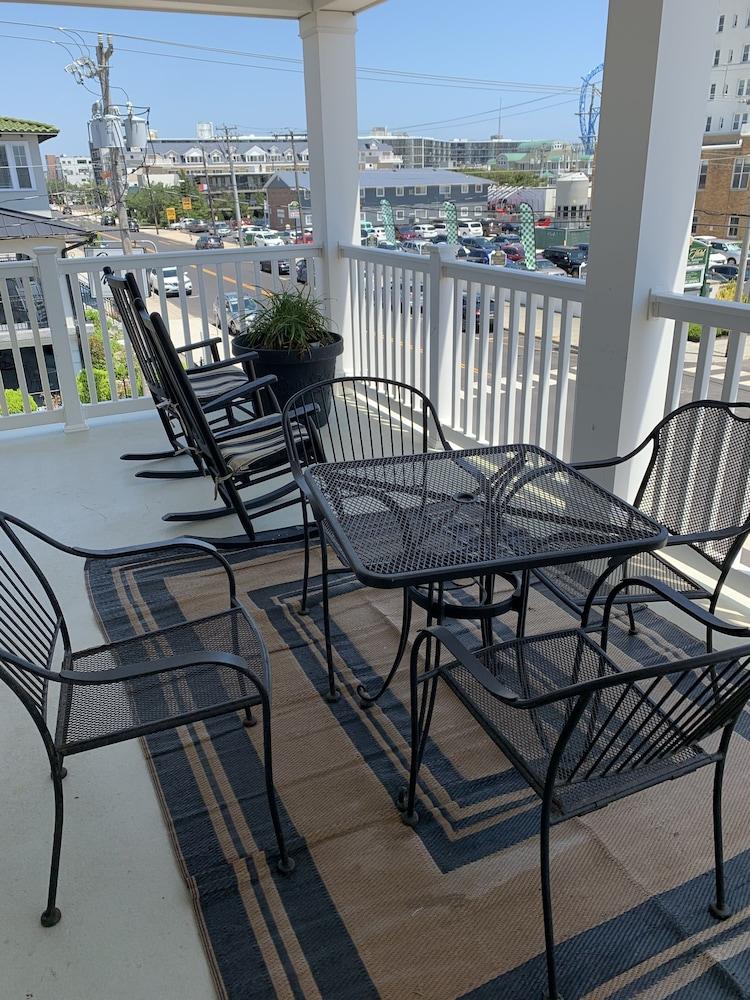 Ocean Manor Inn photo 11