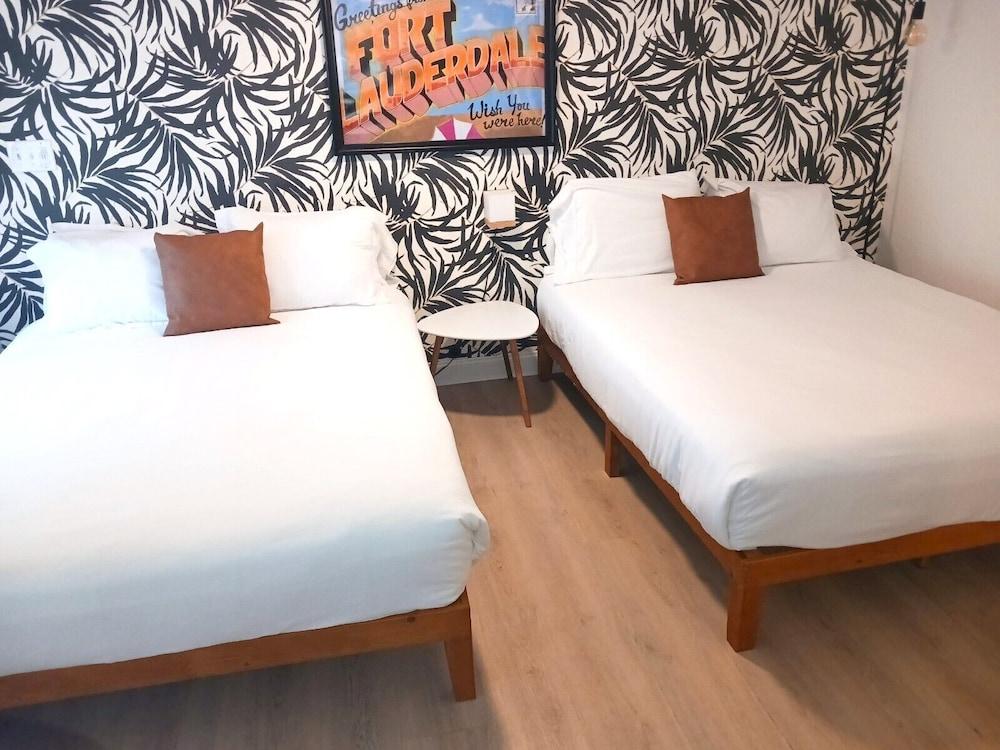Las Olas Guest House photo 13