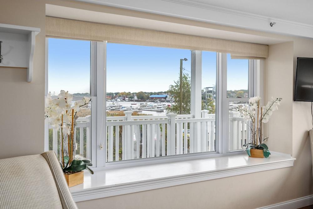Guest House Suites photo 66