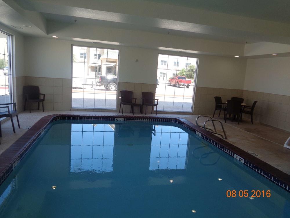 Comfort Inn Midland South I-20 photo 30