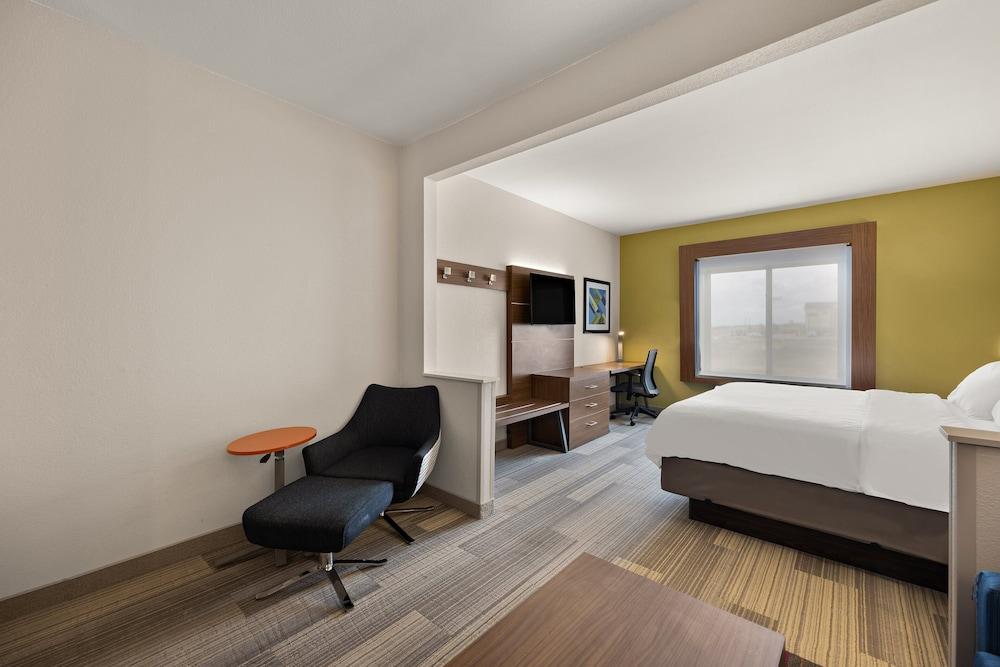 Holiday Inn Express Hotel & Suites Limon I-70 by IHG photo 2