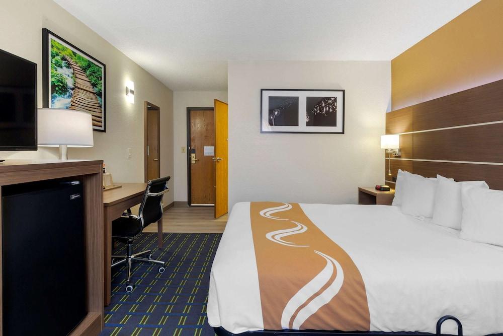 Quality Inn Lee - Lenox South photo 14