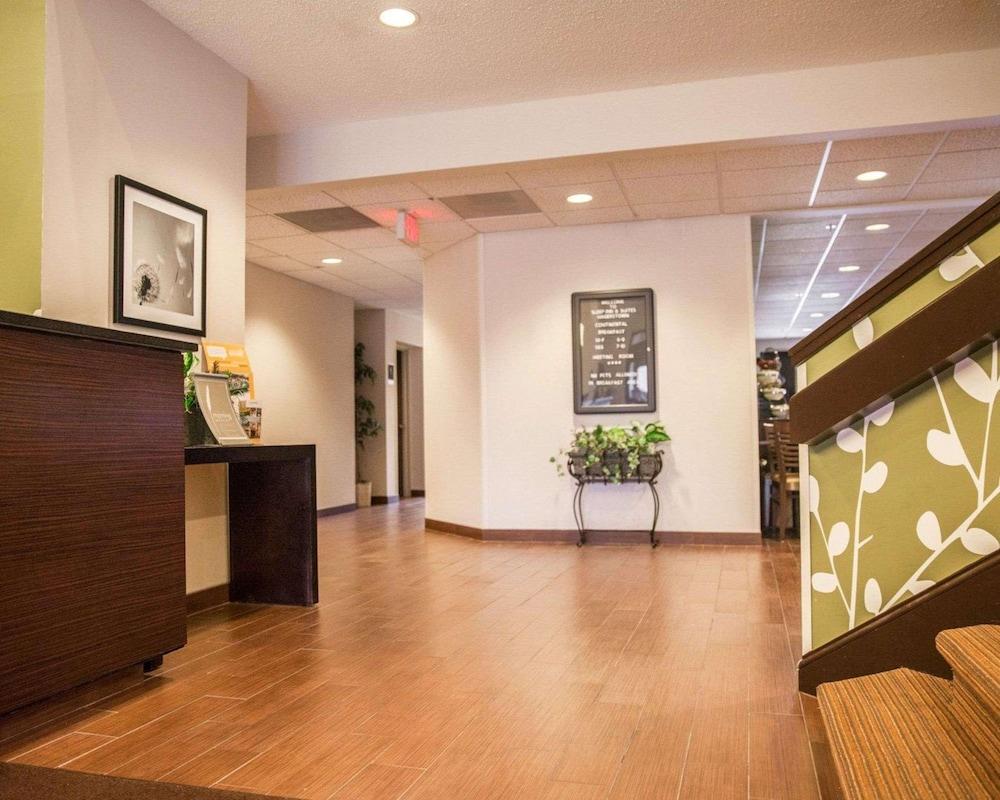 Sleep Inn & Suites photo 45