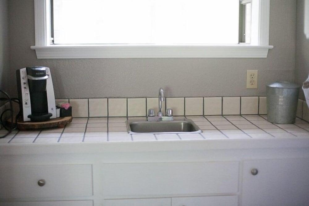 Lazy Z Resort photo 75
