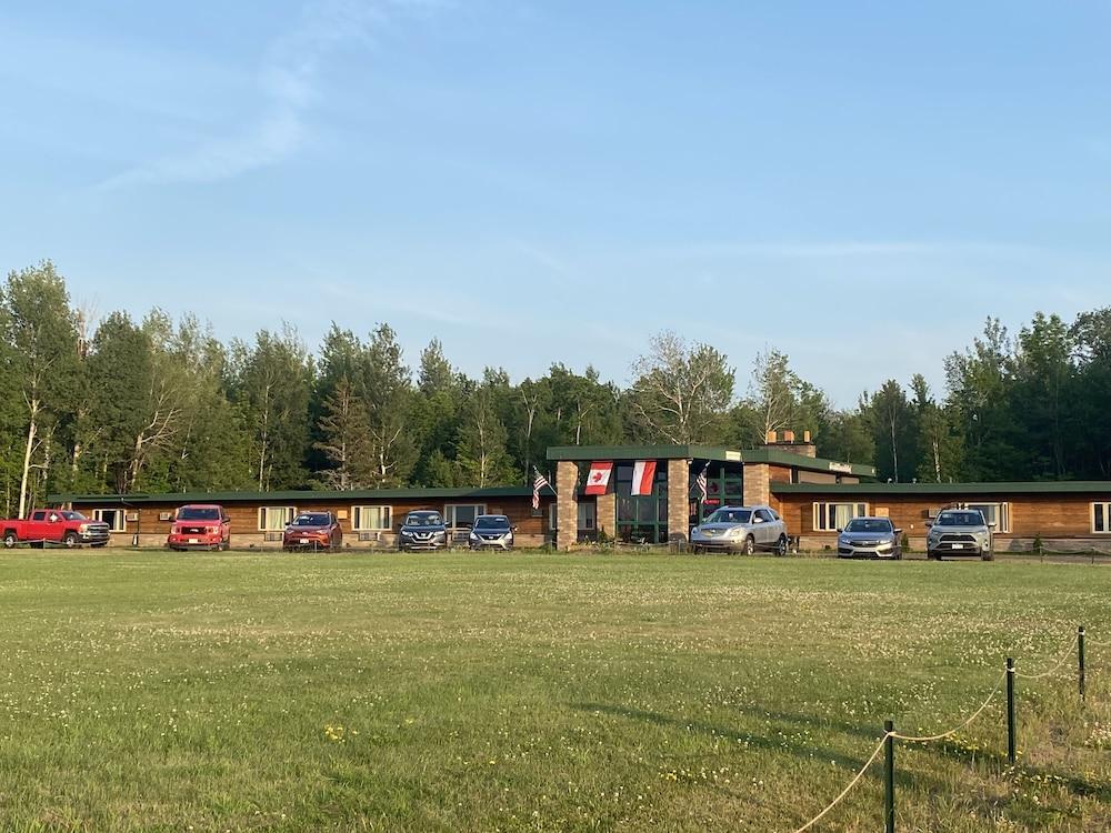 Silver Sands Hotel Rv Park photo 1