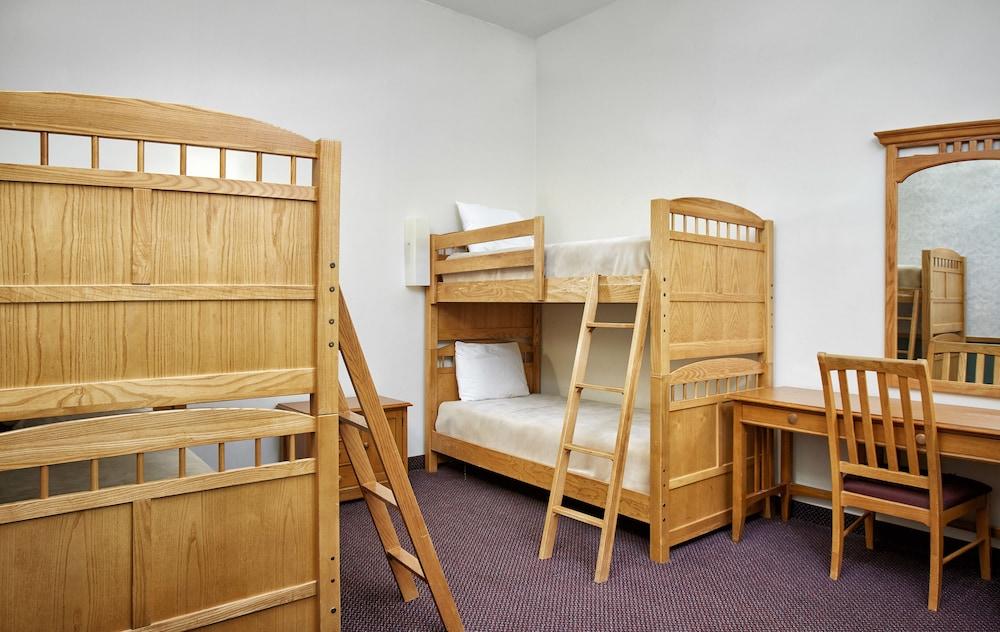 Deer Creek Lodge & Conference Center photo 3