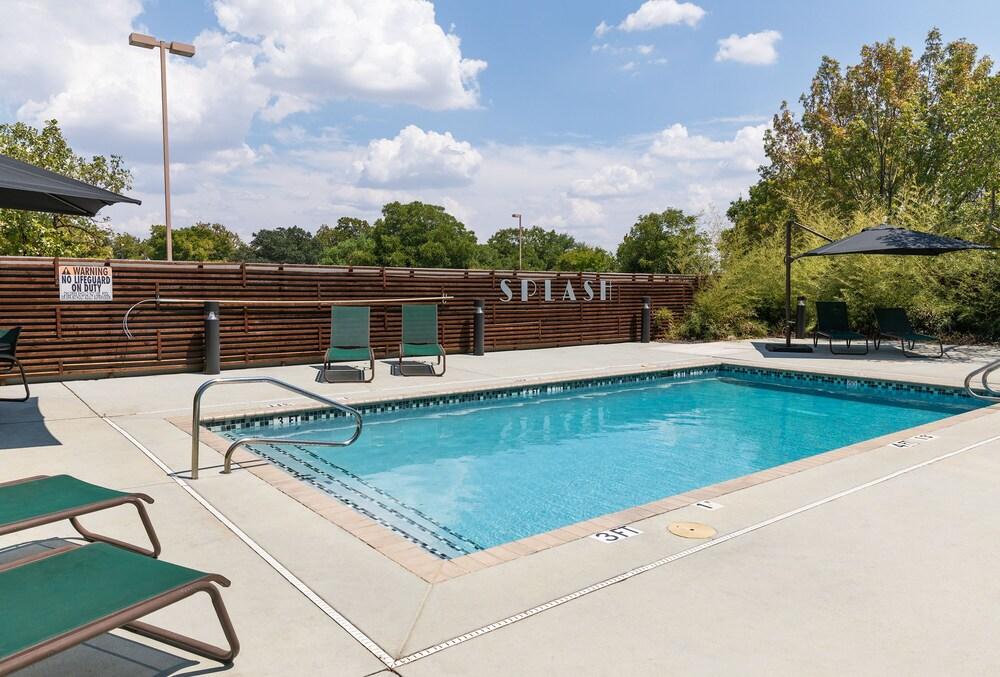 Wingate by Wyndham - Round Rock photo 18