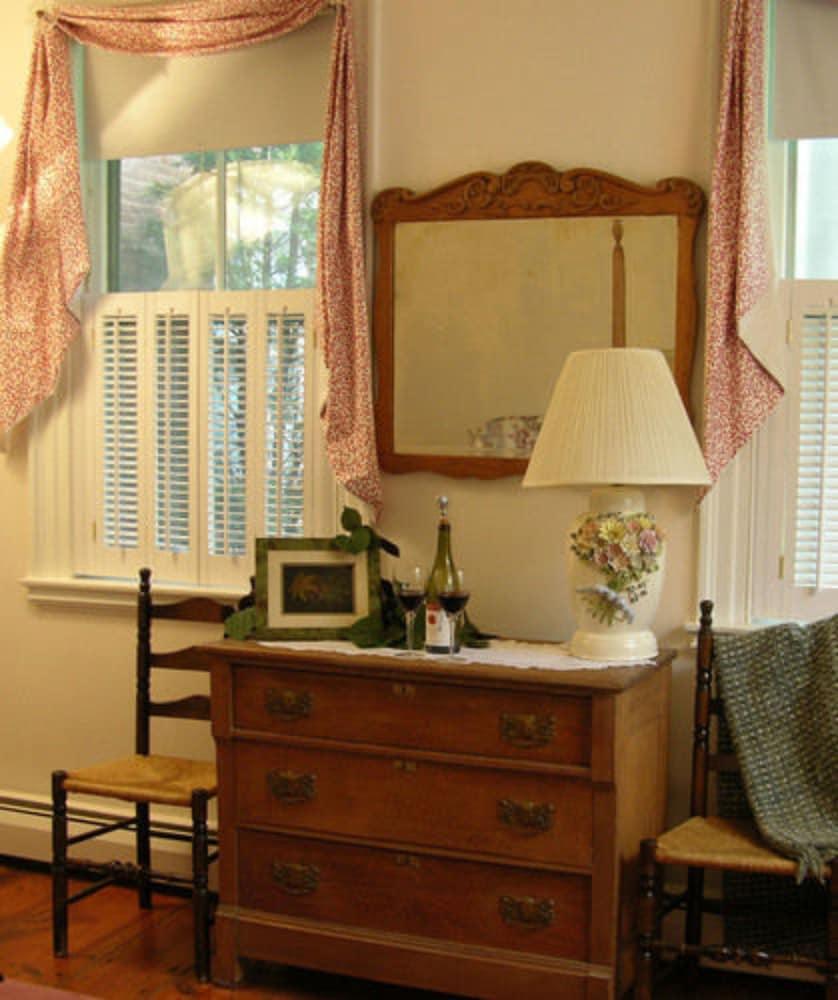 Federal House Inn photo 12