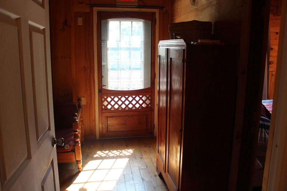 Lake House photo 69