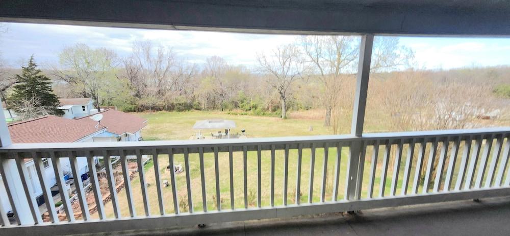 Twin Lakes Inn photo 4