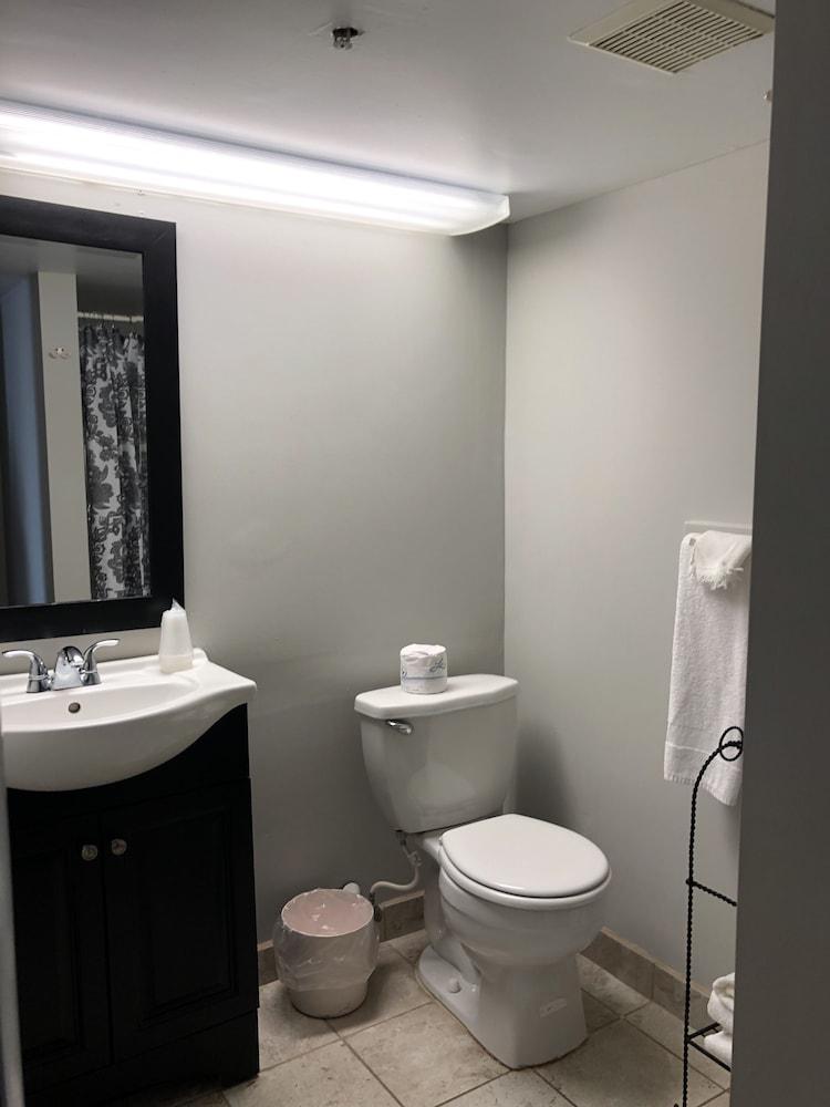 Ocean Manor Inn photo 68