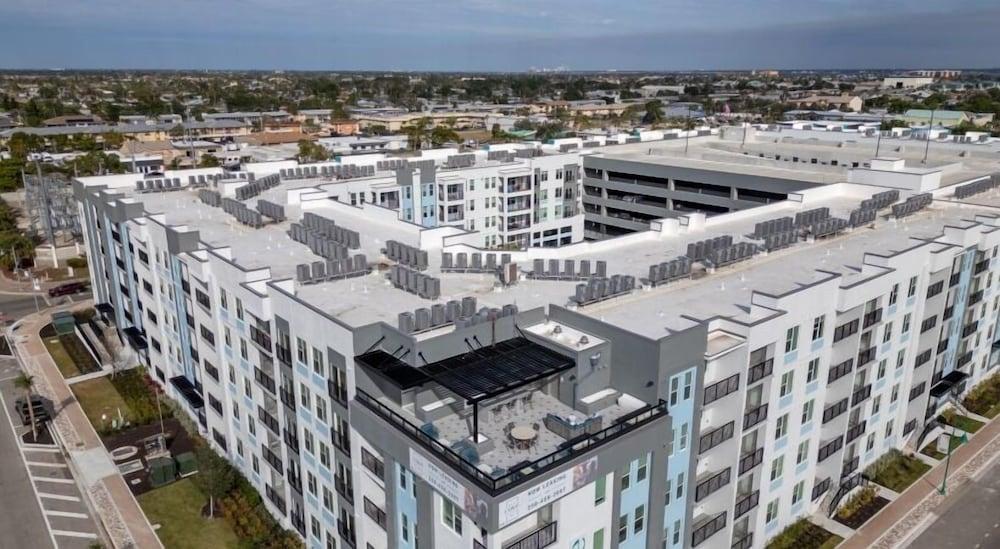 Landing Apartments - Cape Coral photo 11