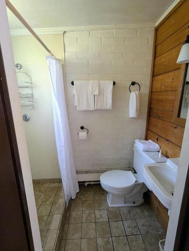 Cool City Motel photo 19