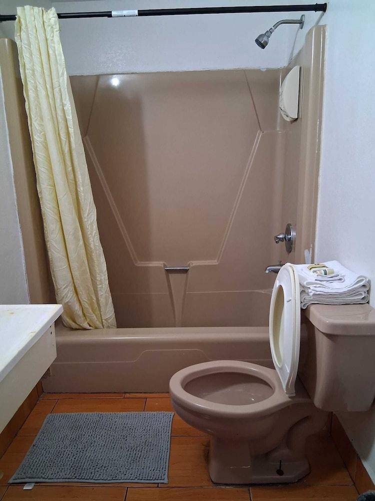 Hotel O Colonial Inn Brownsville Tx photo 30