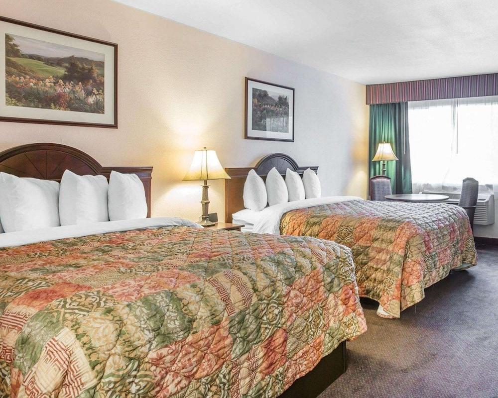 Quality Inn & Suites Cameron Park Shingle Springs photo 22