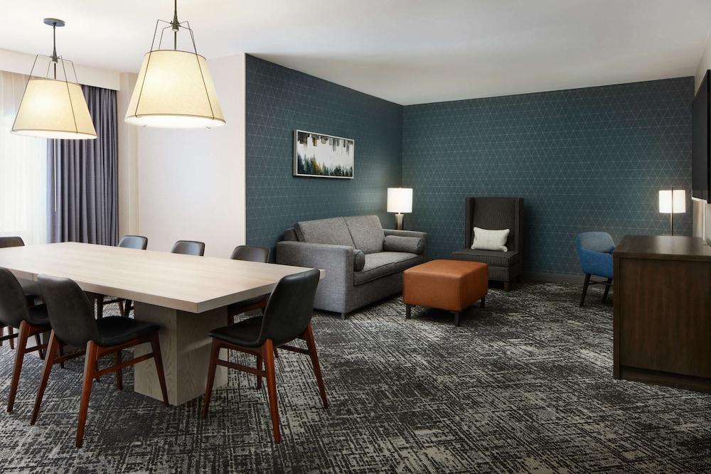 Hilton Charlotte Airport photo 16