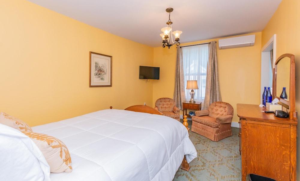 Historic Hotel Broadalbin photo 23