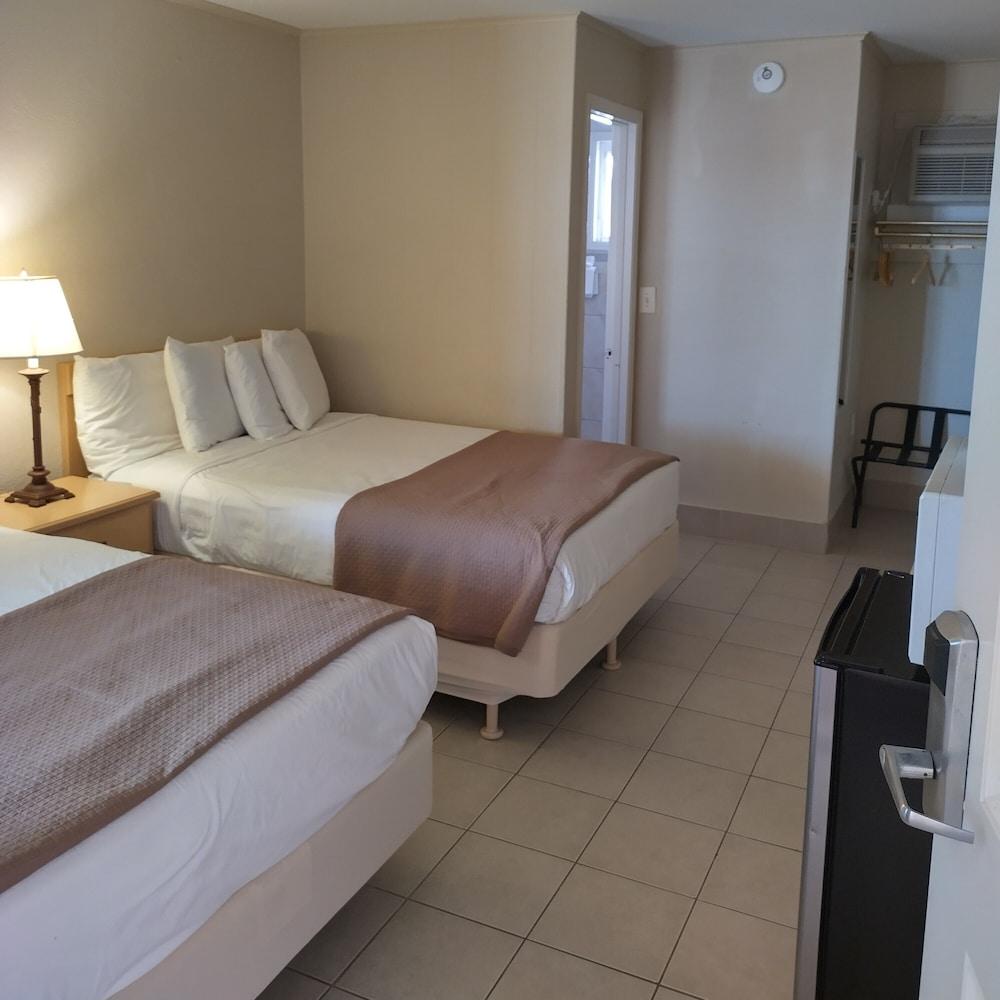 Luna Mar Motel photo 3